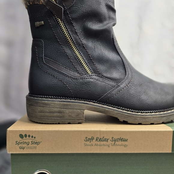 Spring Step Women's BLACK Winter Boots - Picture 10 of 11